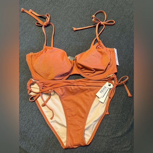 Victoria's Secret Shimmering Bikini Bottom, Orange w Gold Metallic, Sz L - Picture 7 of 7